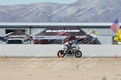 media/Oct-05-2025-CVMA (Sun) [[beeef4f201]]/Race 10-Formula Lightweight Twins Shootout/